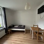 Domum 3 Moderne Ferien- Monteurapartments Inkl. Wlan Und Waschmaschine In Gelsenkirchen