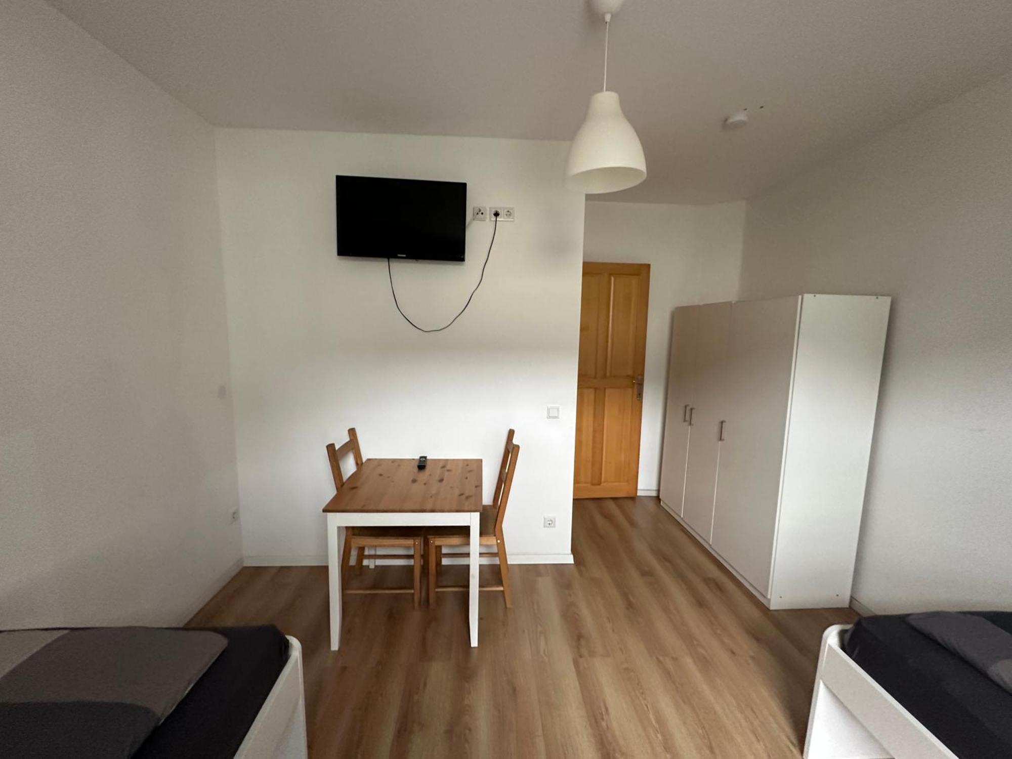 Domum 3 Moderne Ferien- Monteurapartments Inkl. Wlan Und Waschmaschine In